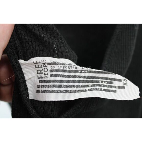 Free People Sleek N’ Easy Tank Top Sleeveless V-Neck Classic Fit Black Womens XS - Picture 6 of 8